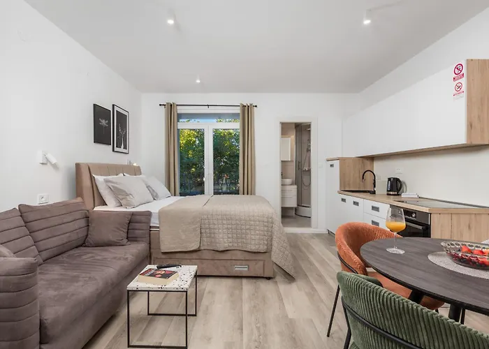 Brand New Tereza Icici, 100m From The