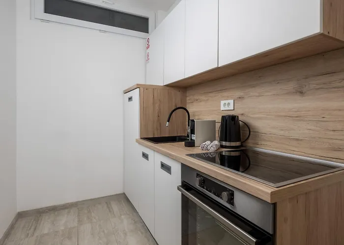 Brand New Tereza Icici, 100m From The Appartement